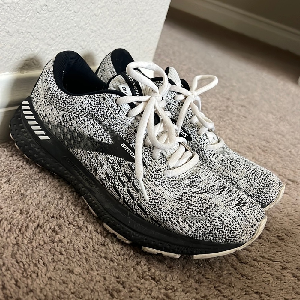 Brooks Adrenaline 21